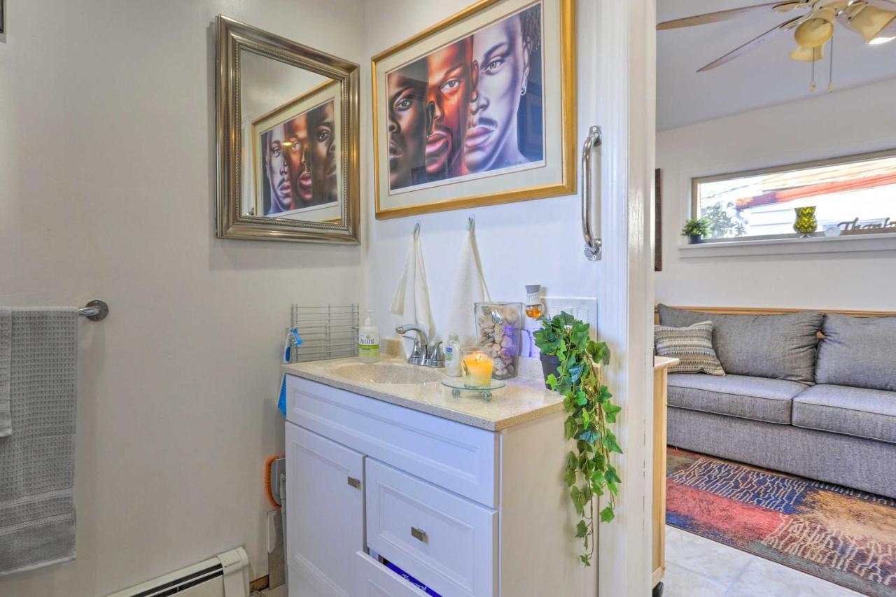 Central Elmont Studio With Great Outdoor Space! Екстер'єр фото