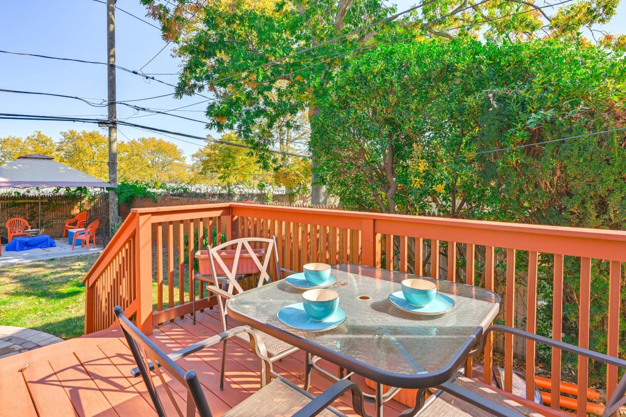 Central Elmont Studio With Great Outdoor Space! Екстер'єр фото